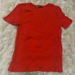 Great condition Zara Women's Red Ribbed short sleeve Top